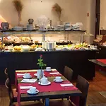 Novina Hotel Tillypark