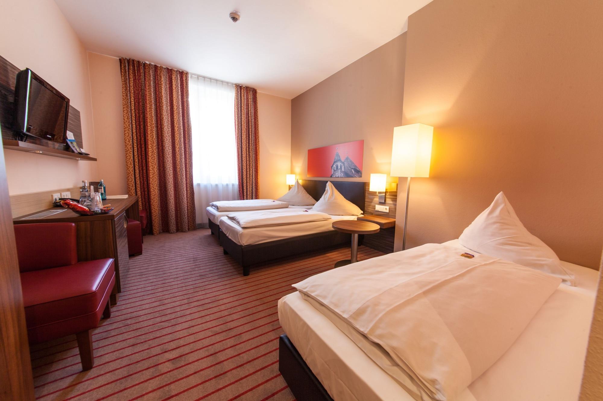 Novina Tillypark 4* Nürnberg