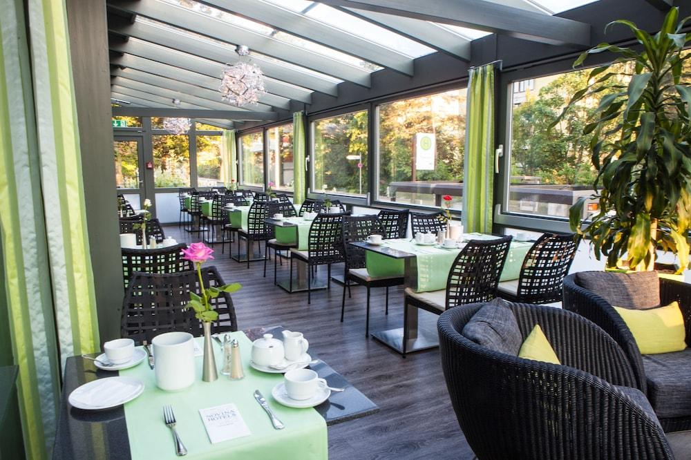 Novina Tillypark Hotel 4*
