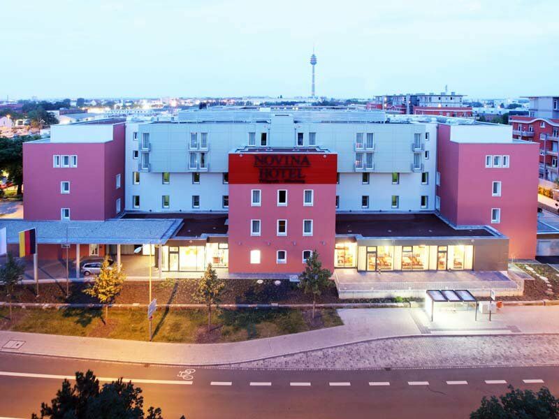 Novina Tillypark Hotel 4*