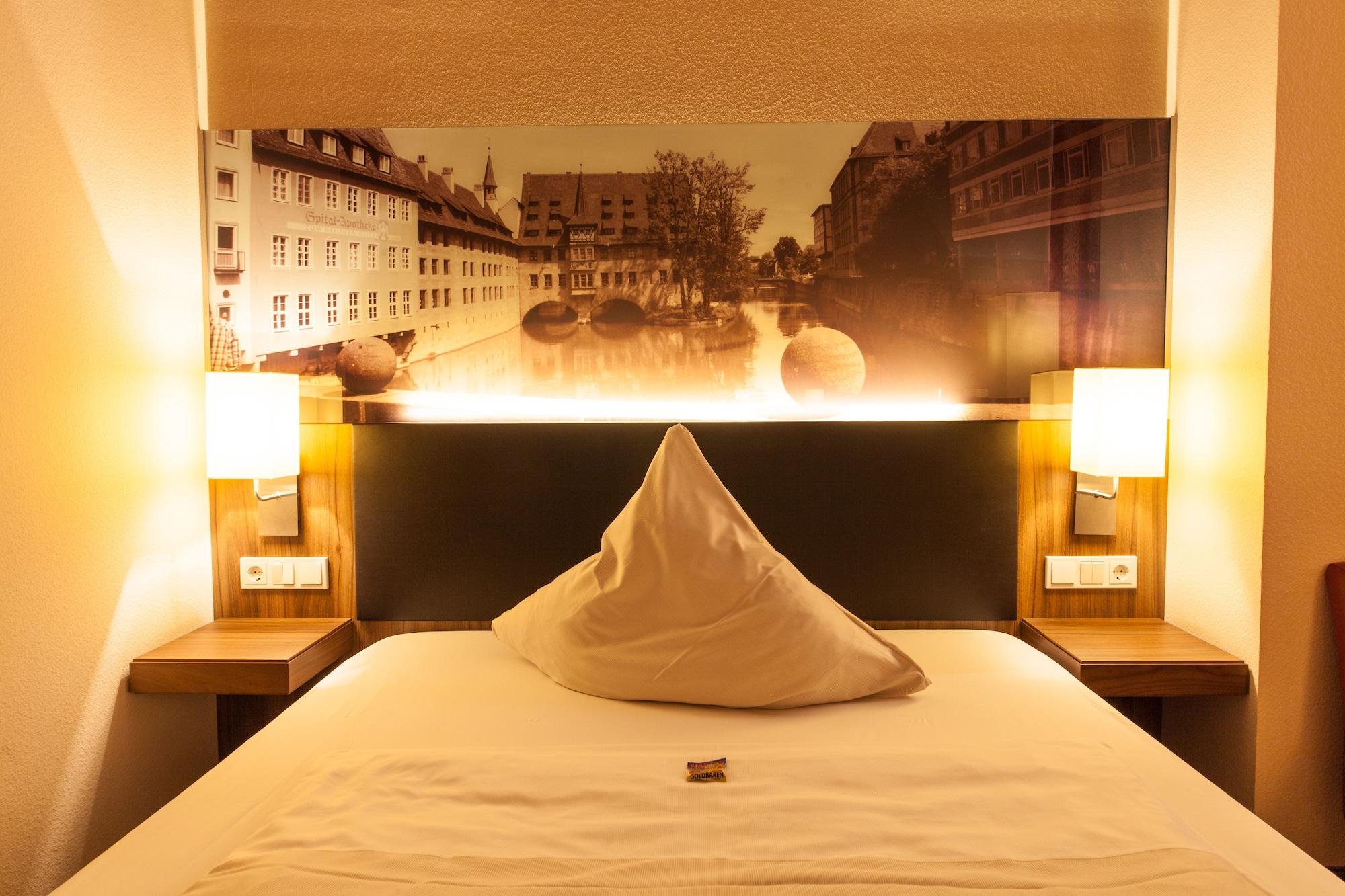 Novina Tillypark Hotel 4*